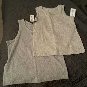 Bundle of kids tanks